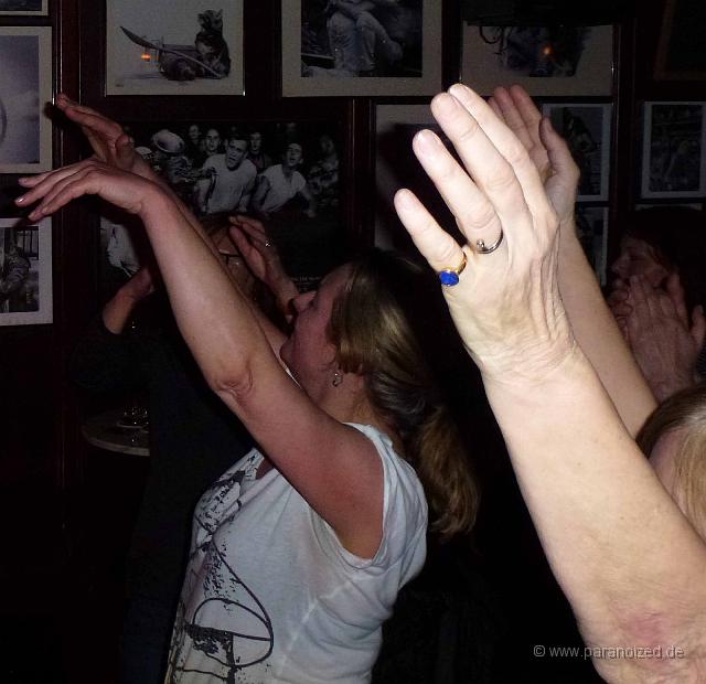 2014 Genial im Grammophon 059.jpg - Alle Hände gingen hoch